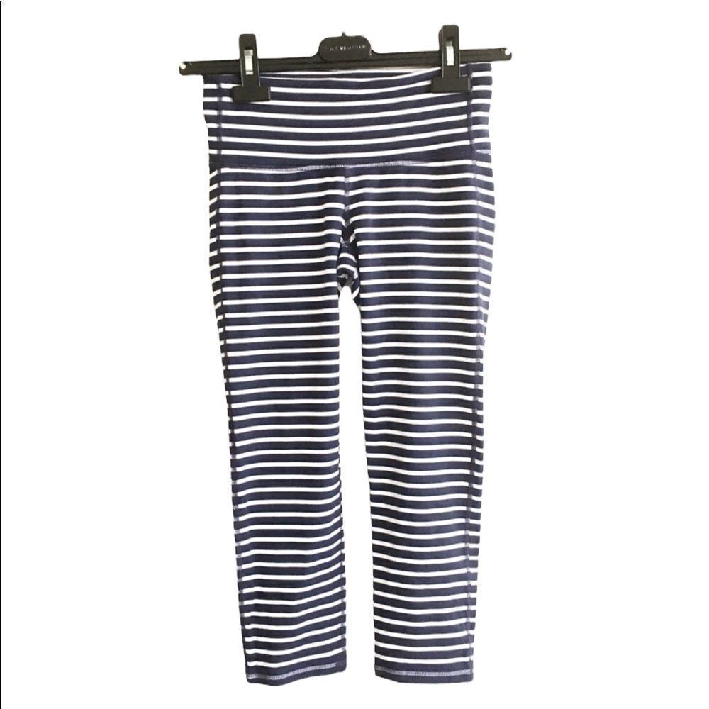 Athleta Chaturanga Capri Tights Leggings Navy White Stripes Xs